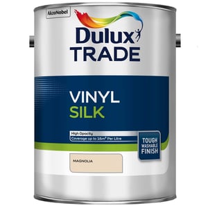 Dulux Trade Vinyl Silk Magnolia